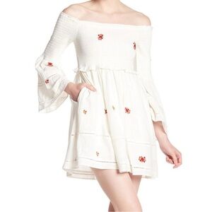 Free People Counting Daisies Embroidered Off the Shoulder Dress size M